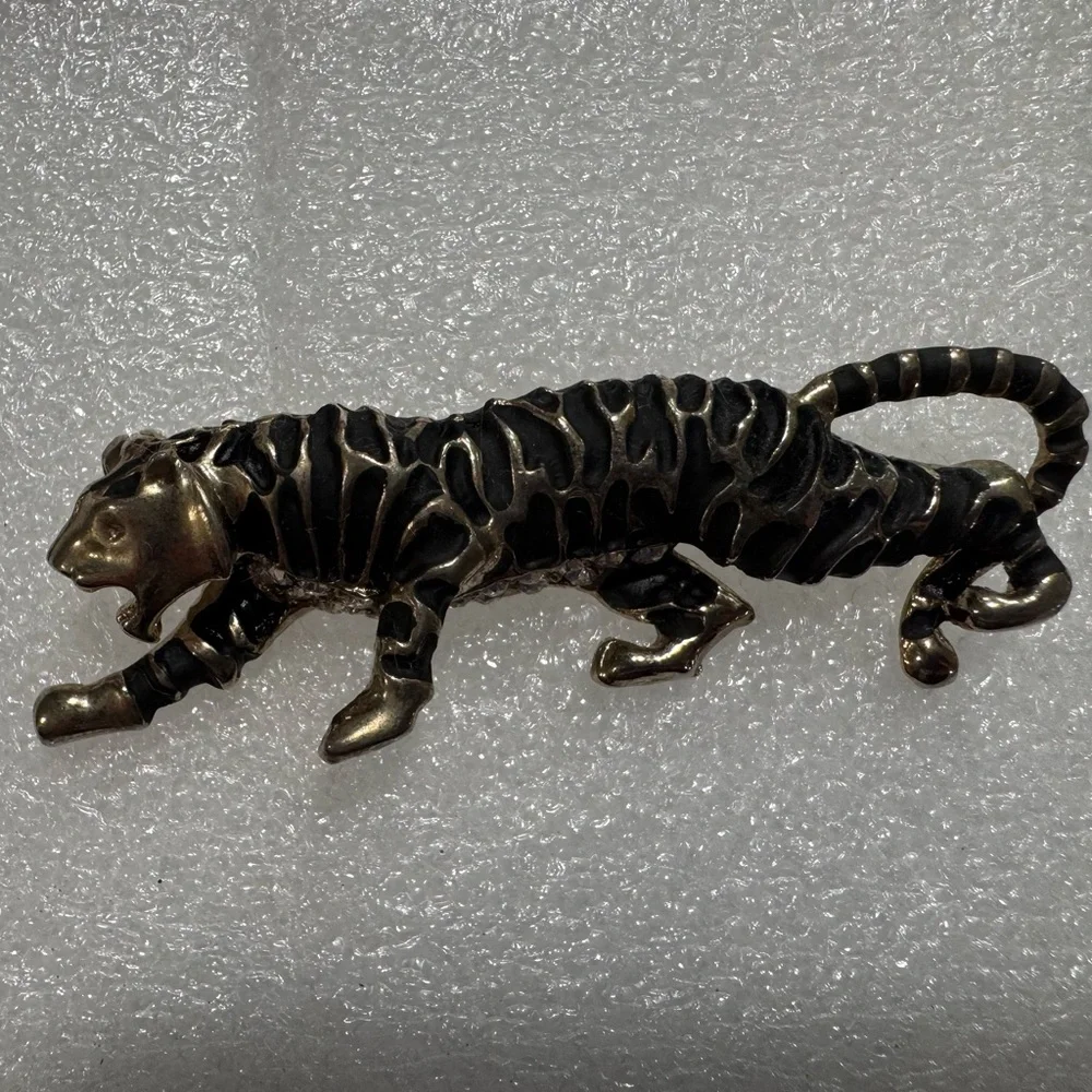 vintage Eisenberg Ice tiger brooch